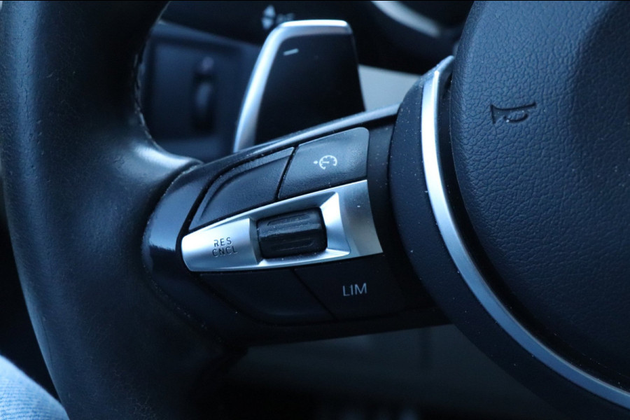 BMW X1 SDrive20i High Executive | M-Pakket
