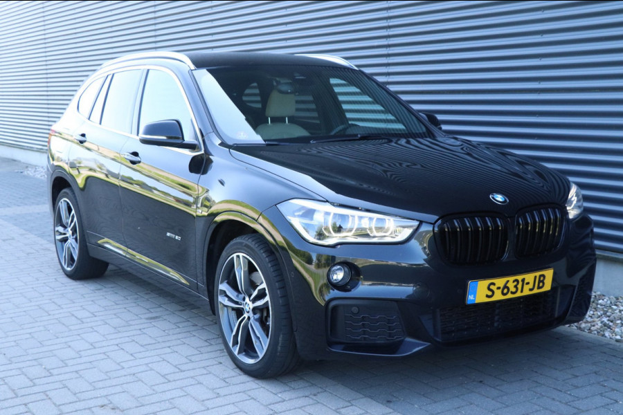 BMW X1 SDrive20i High Executive | M-Pakket