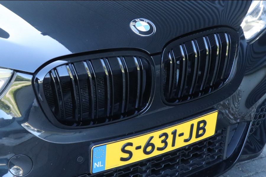 BMW X1 SDrive20i High Executive | M-Pakket