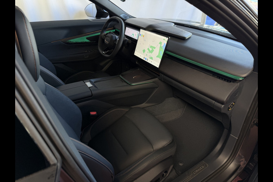Lynk & Co 08 Lynk & Co 08 NIEUW! MORE 200KM ELEK PHEV PANO MATRIX LED HARMAN KARDON 360°CAM | PHEV