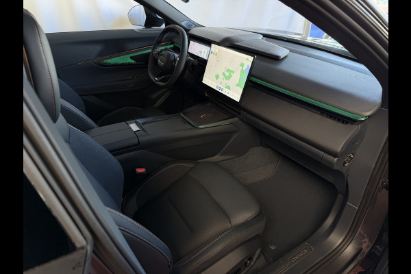 Lynk & Co 08 Lynk & Co 08 NIEUW! MORE 200KM ELEK PHEV PANO MATRIX LED HARMAN KARDON 360°CAM | PHEV