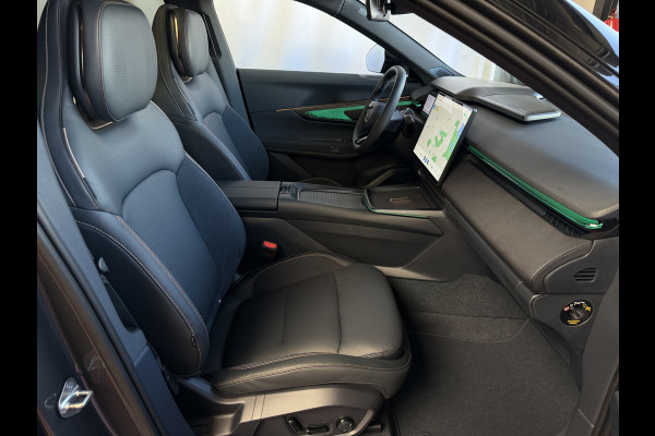 Lynk & Co 08 Lynk & Co 08 NIEUW! MORE 200KM ELEK PHEV PANO MATRIX LED HARMAN KARDON 360°CAM | PHEV