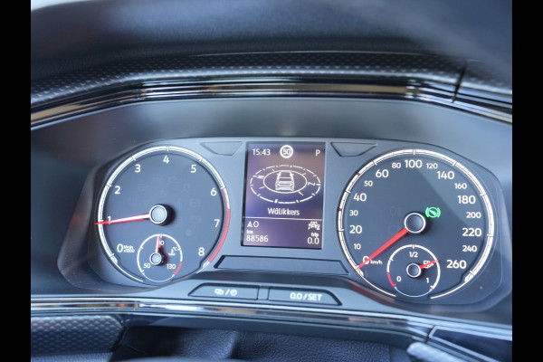 Volkswagen T-Cross 1.0 TSI Life | Cruise control adaptief | Apple Carplay/Android Auto | Achteruitrijcamera