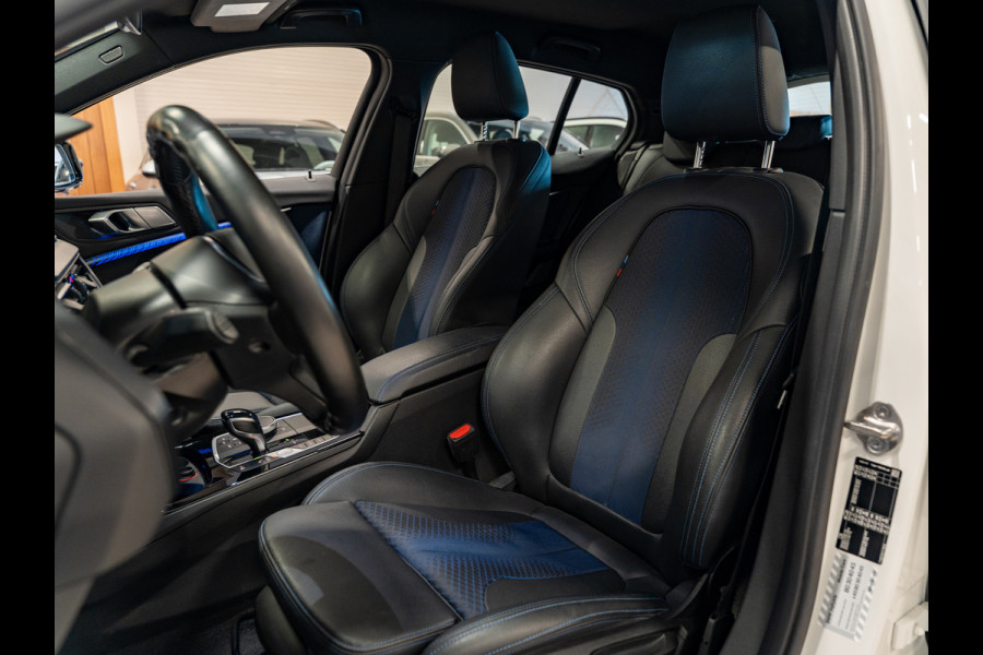 BMW 1-serie 118i M Sport High Executive, Apple Carplay, Digi Dash, Voll Led, Navi, Cruise, Amiënte Light, PDC, Volledig Onderhoud