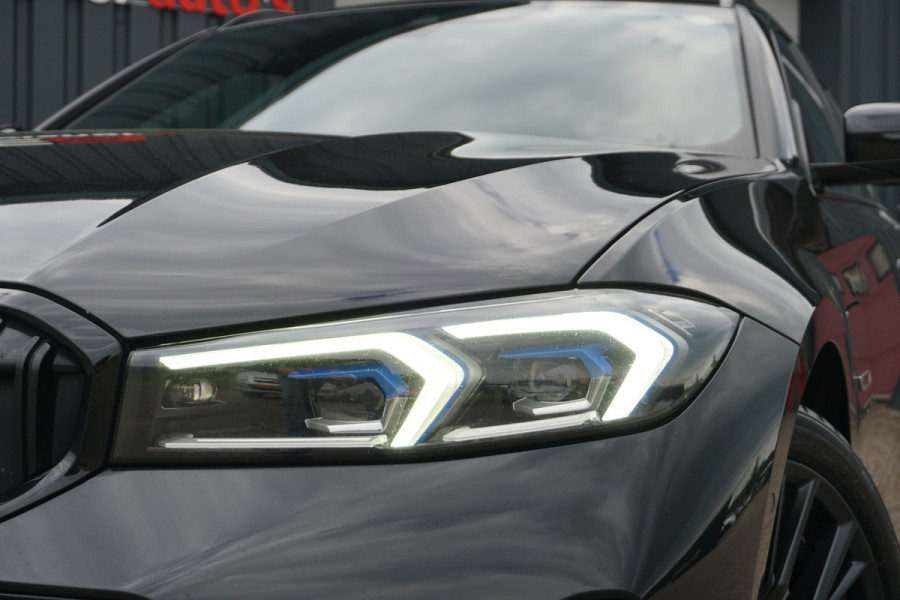 BMW 3 Serie Touring 320e LCI M-Sport Pro | ADAPTIVE LED | ACC | HEAD-UP | STOELVERW. | CAMERA |
