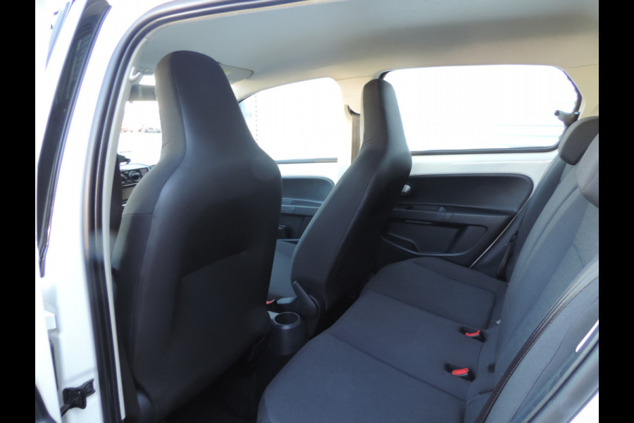 Volkswagen up! 1.0 BMT move up!