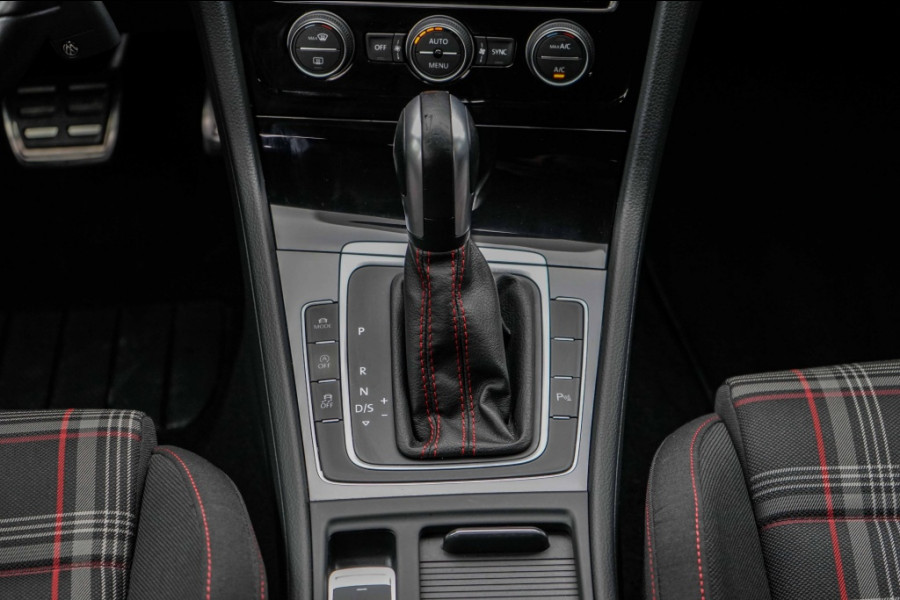 Volkswagen Golf 7.5 GTI Performance 245PK DSG