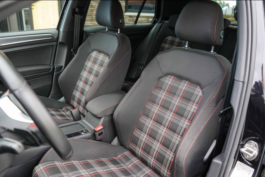 Volkswagen Golf 7.5 GTI Performance 245PK DSG