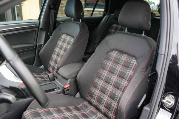 Volkswagen Golf 7.5 GTI Performance 245PK DSG