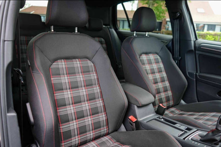Volkswagen Golf 7.5 GTI Performance 245PK DSG