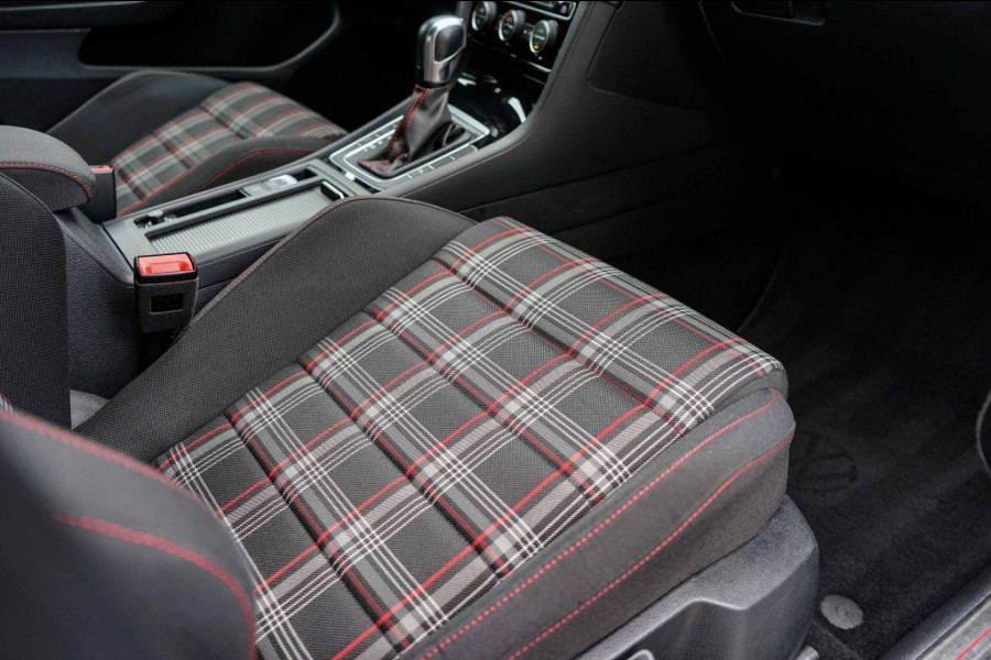 Volkswagen Golf 7.5 GTI Performance 245PK DSG