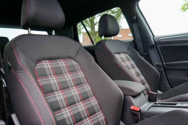 Volkswagen Golf 7.5 GTI Performance 245PK DSG