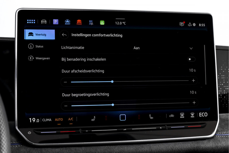 Volkswagen Tiguan 1.5 eHybrid R-Line Edition 272 PK | Black Style | 15 inch Navi | Elek. Trekhaak | IQ Light | S/K-Panodak | Dig. Cockpit | Adapt. Cruise | Stoel-+Stuurverw. | 360 Camera | NAV + App. Connect | ECC | Elek. Klep | LM 20" |