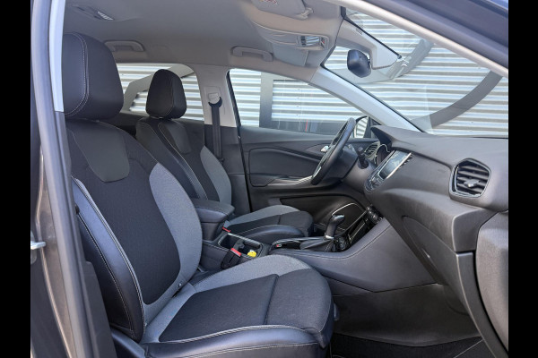 Opel Grandland X 1.2 Turbo Ultimate Navi|Camera|Carplay|Clima|Stoelverw V+A|Cruise|D-riem v.v in 2025|Trekhaak|N.A.P|APK tot 05-2027