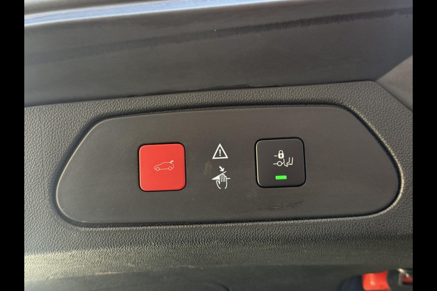 Opel Grandland X 1.2 Turbo Ultimate Navi|Camera|Carplay|Clima|Stoelverw V+A|Cruise|D-riem v.v in 2025|Trekhaak|N.A.P|APK tot 05-2027