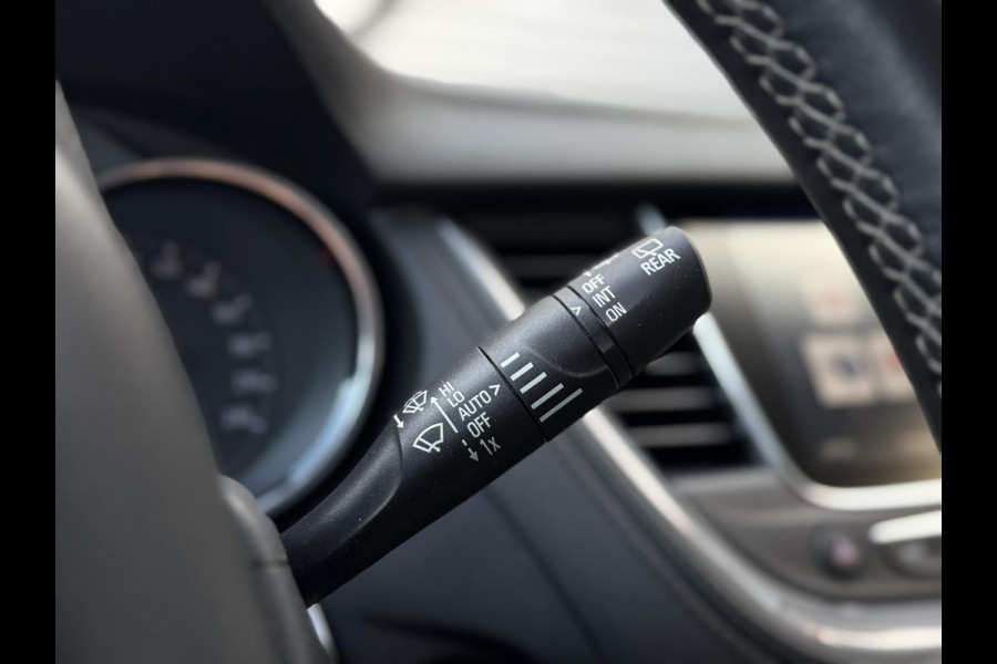 Opel Grandland X 1.2 Turbo Ultimate Navi|Camera|Carplay|Clima|Stoelverw V+A|Cruise|D-riem v.v in 2025|Trekhaak|N.A.P|APK tot 05-2027