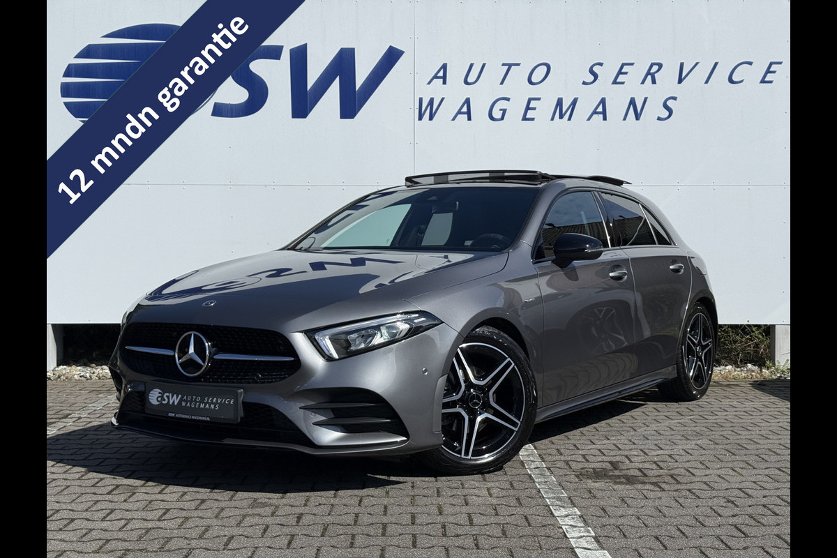 Mercedes-Benz A-Klasse 180 Business Solution AMG | Pano | CarPlay | Ambient Light | Camera | 18 inch