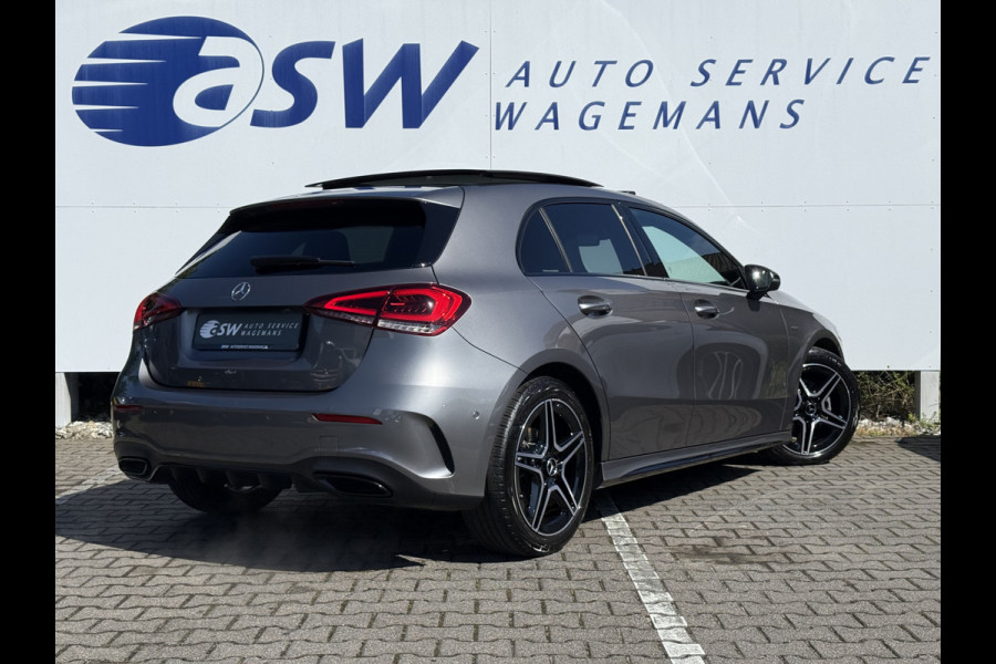 Mercedes-Benz A-Klasse 180 Business Solution AMG | Pano | CarPlay | Ambient Light | Camera | 18 inch
