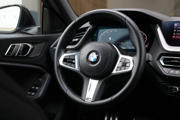 BMW 2 Serie Gran Coupé 218i M-Sport *Camera*Comforttoegang*Trekhaak*Led*