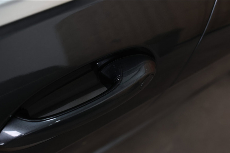 BMW 2 Serie Gran Coupé 218i M-Sport *Camera*Comforttoegang*Trekhaak*Led*