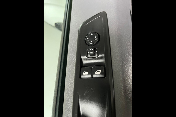 Toyota ProAce Worker L3H1 2.0 D-4D 122pk euro6 Cool Comfort Long 3Persoons Imperiaal Inrichting Trekhaak 2500kg RIJKLAARPRIJS