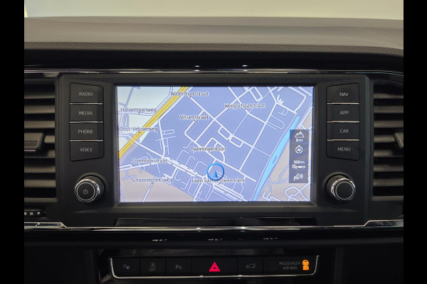 Seat Ateca 1.5 TSI FR Business Intense Panoramadak Trekhaak Elektrisch Leder interieur * Hemelvaartsdag geopend van 12:00 tot 17:00u *