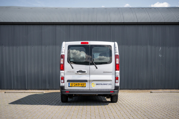 Renault Trafic Passenger **1.6dCi 9-Pers L2H1 | Incl. BPM, BTW vrij | R-Link | Navi | Airco | Cruise | PDC | MF Stuur | Start / Stop**