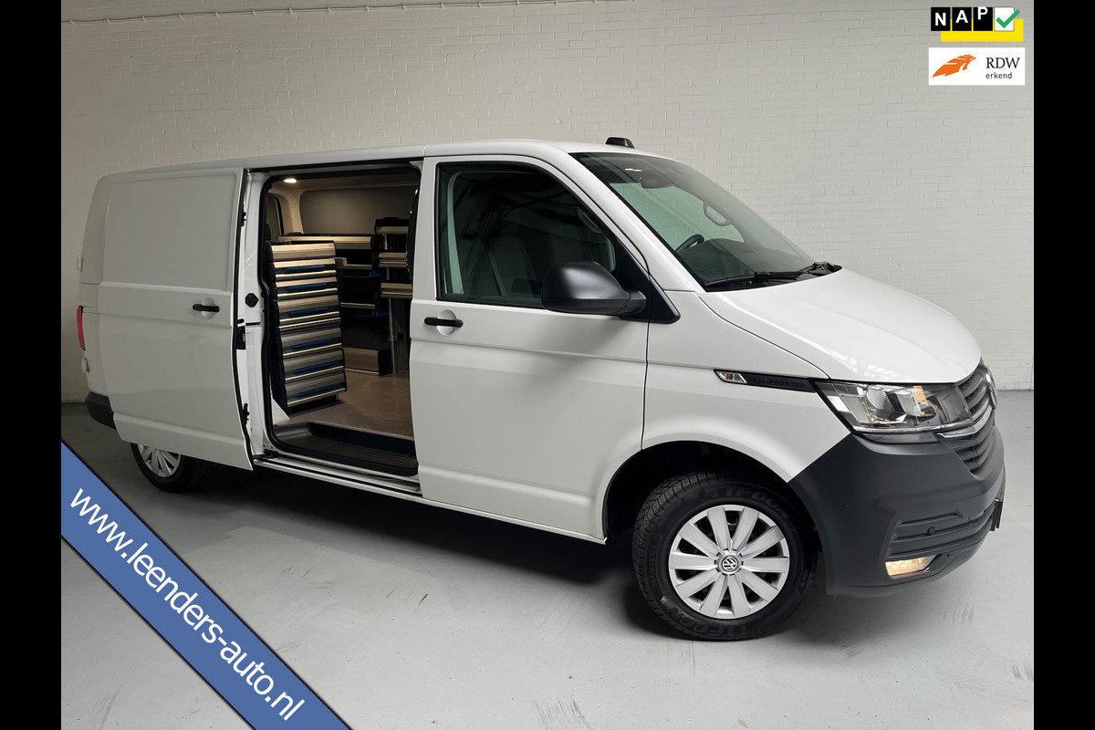 Volkswagen Transporter Automaat DSG Servicewagen 2.0 TDI 150pk L2H1 3Persoons Sortimo Inrichting, Airco, Navigatie, RIJKLAARPRIJS!