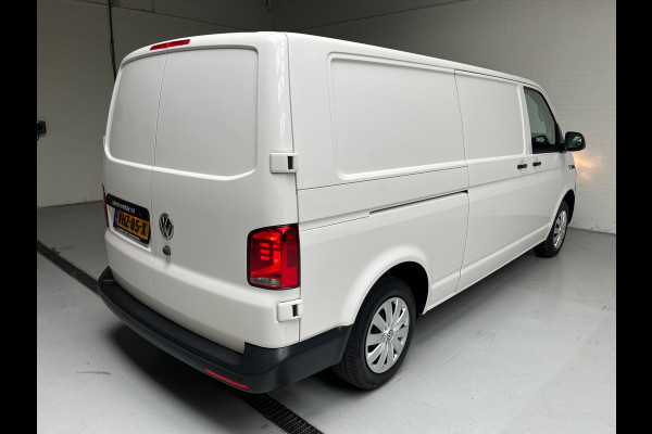 Volkswagen Transporter Automaat DSG Servicewagen 2.0 TDI 150pk L2H1 3Persoons Sortimo Inrichting, Airco, Navigatie, RIJKLAARPRIJS!