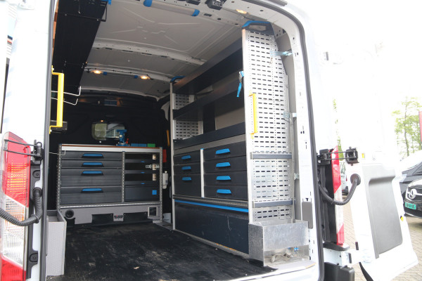 Ford Transit 2.0 TDCI 170PK | Aut. | Werkplaats inrichting | Cruise | Airco..
