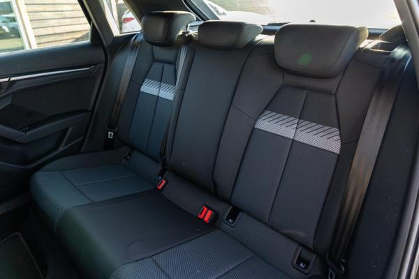 Audi A3 Sportback 40 TFSI e Business edition I virtual I NAP I Phev I 19 inch