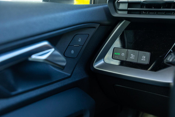 Audi A3 Sportback 40 TFSI e Business edition I virtual I NAP I Phev I 19 inch