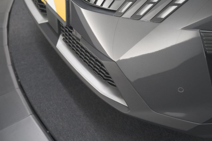 Peugeot 5008 1.2 Hybrid 136 GT | Adaptieve Cruise Control | Camera | Elektrische Kofferklep | Stoelverwarming