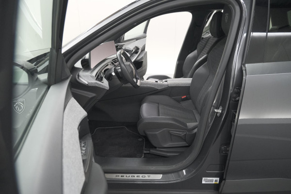 Peugeot 5008 1.2 Hybrid 136 GT | Adaptieve Cruise Control | Camera | Elektrische Kofferklep | Stoelverwarming