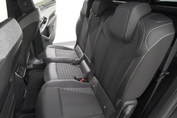 Peugeot 5008 1.2 Hybrid 136 GT | Adaptieve Cruise Control | Camera | Elektrische Kofferklep | Stoelverwarming