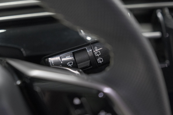 Peugeot 5008 1.2 Hybrid 136 GT | Adaptieve Cruise Control | Camera | Elektrische Kofferklep | Stoelverwarming