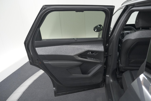 Peugeot 5008 1.2 Hybrid 136 GT | Adaptieve Cruise Control | Camera | Elektrische Kofferklep | Stoelverwarming