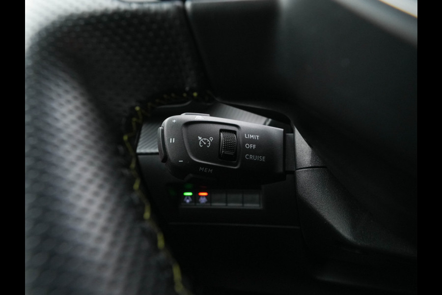 Peugeot e-208 EV GT Pack 50 kWh [ 3-Fase-11kW ] {SOH-88%] (INCL-BTW) *HEATPUMP | FULL-LED | DIGI-COCKPIT | BLINDSPOT | CAMERA | LEATHER-ALCANTARA | AMBIENTLIGHT | NAVI-FULLMAP | LANE-ASSIST | KEYLESS | DAB | CCS-FASTLOADER | HEATED-SPORTSEATS | PRIV