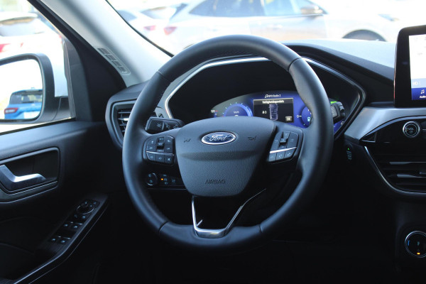 Ford Kuga 2.5 PHEV Titanium | Stoel + Stuurverwarming | Adaptive Cruise Control | Full LED | Camera | Head-Up Display | BLIS |