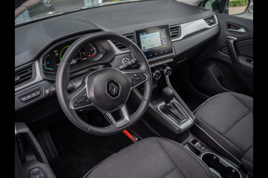 Renault Captur 1.6 E-Tech full hybrid 145 techno Carplay / LED / Camera / Navi / Keyless / Fabrieksgarantie