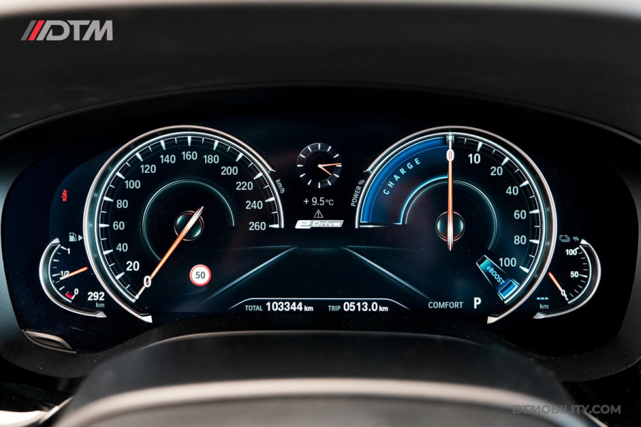 BMW 5 Serie 530e High Executive | Schuifdak | Adaptief cruise