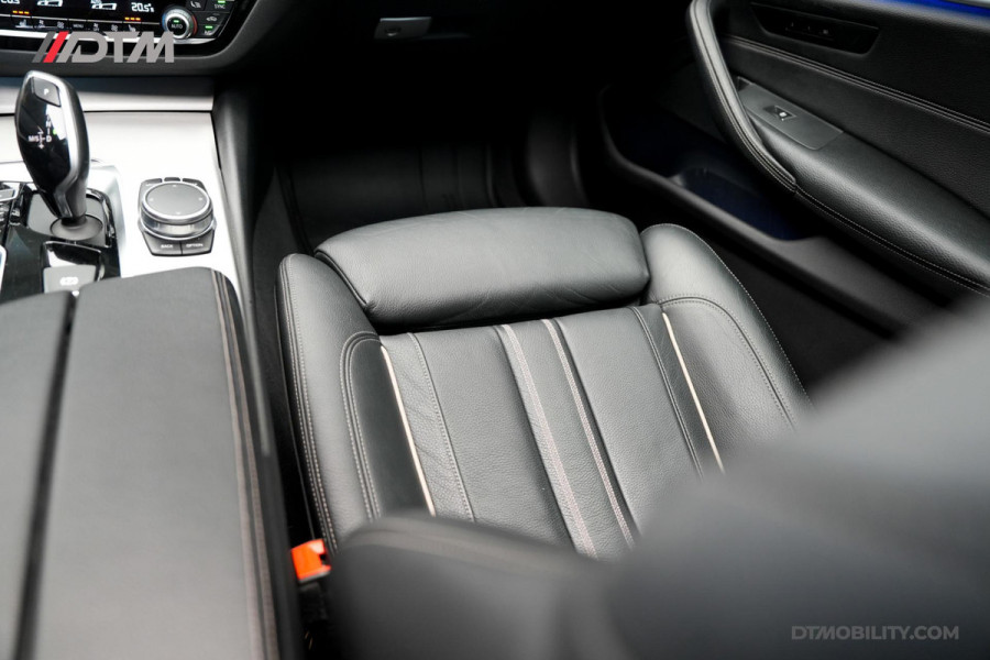 BMW 5 Serie 530e High Executive | Schuifdak | Adaptief cruise