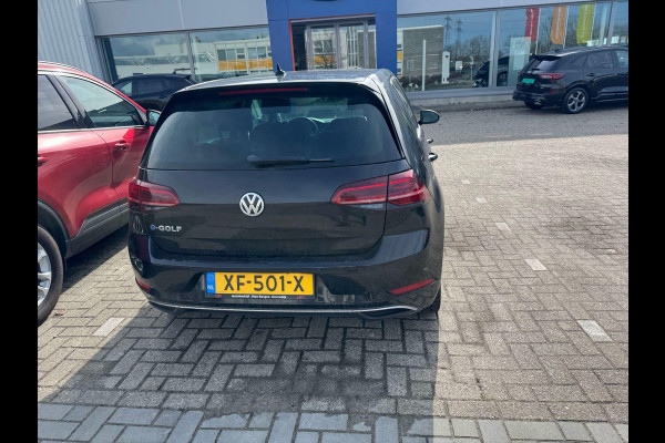 Volkswagen e-Golf e-Golf | 136pk | SOH 89,7%