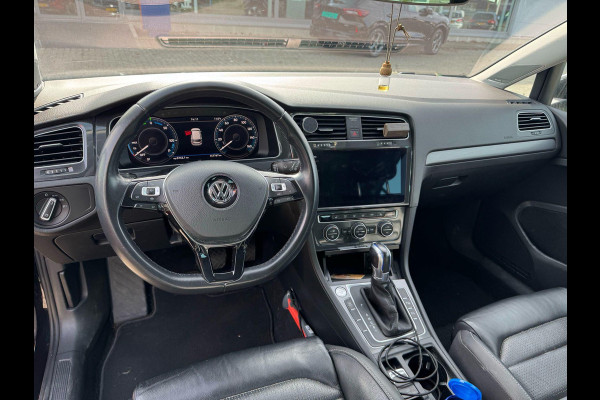 Volkswagen e-Golf e-Golf | 136pk | SOH 89,7%