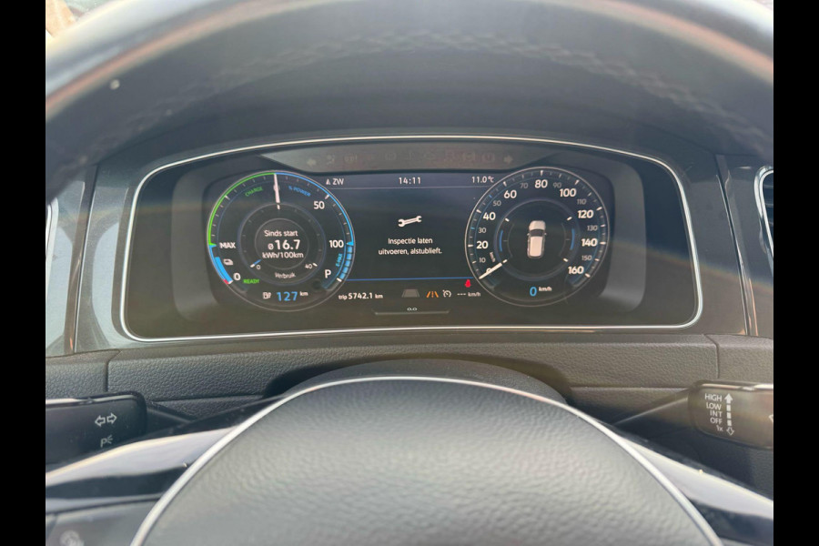 Volkswagen e-Golf e-Golf | 136pk | SOH 89,7%