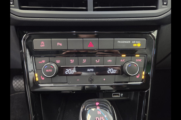 Volkswagen T-Cross 1.0 TSI Style Business R Digitale Cockpit Stoelverwarming Navigatie