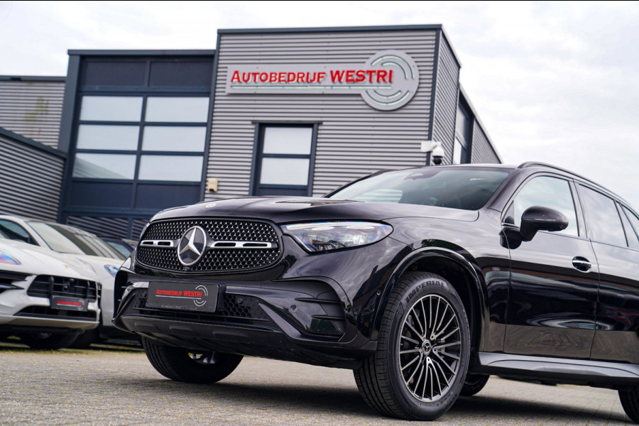 Mercedes-Benz GLC 300e 4MATIC AMG Line | Panorama | 360 Camera | Elektrische trekhaak | Memory