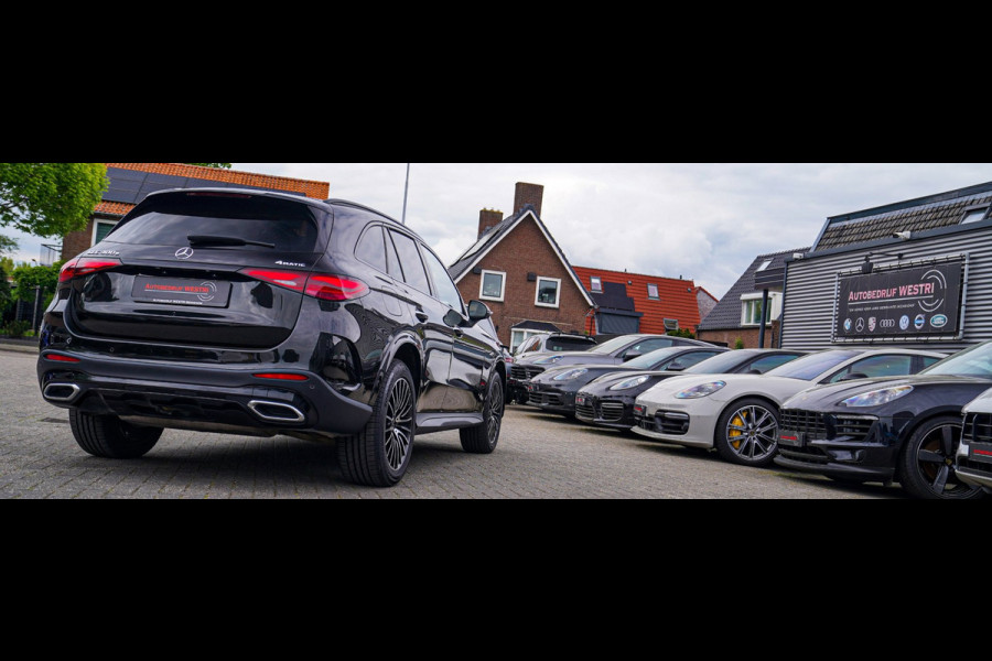 Mercedes-Benz GLC 300e 4MATIC AMG Line | Panorama | 360 Camera | Elektrische trekhaak | Memory