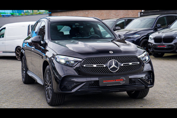 Mercedes-Benz GLC 300e 4MATIC AMG Line | Panorama | 360 Camera | Elektrische trekhaak | Memory