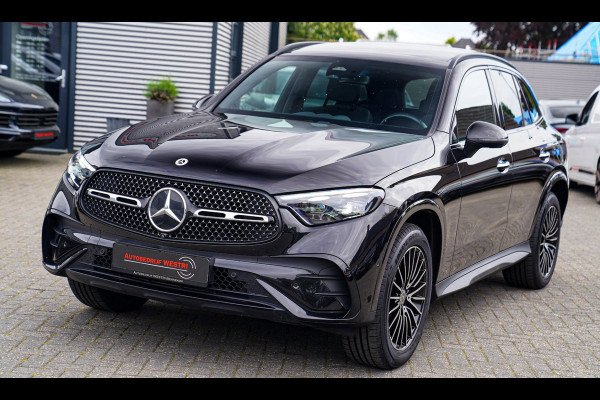 Mercedes-Benz GLC 300e 4MATIC AMG Line | Panorama | 360 Camera | Elektrische trekhaak | Memory